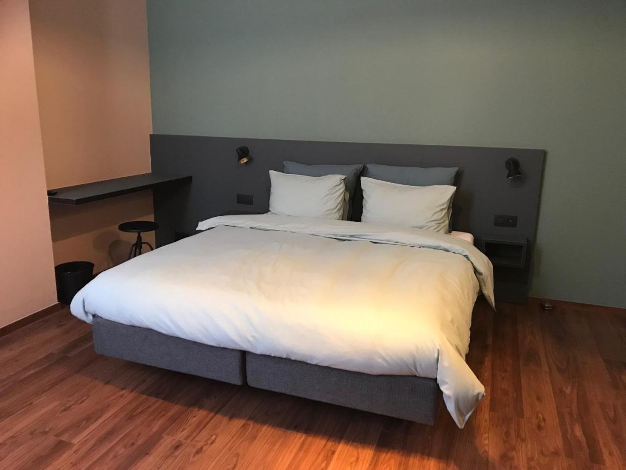 גנט B&B Inn Between מראה חיצוני תמונה